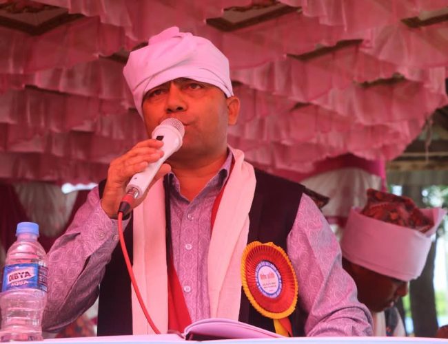 बराहक्षेत्र नगरपालिका ७ मा साकेला मनाउदै स्थानिय