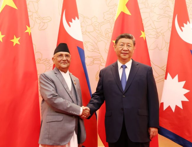 प्रधानमन्त्री केपी शर्मा ओली र चिनियाँ राष्ट्रपति सी चिनफिङबीच भेटवार्ता